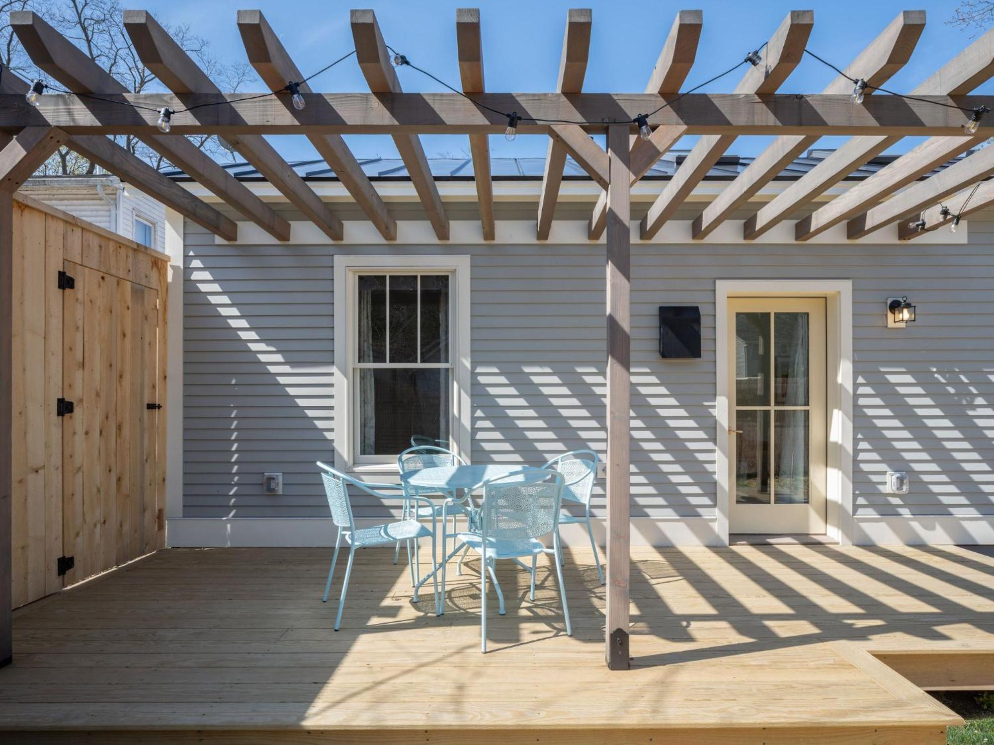 Queen City Bungalow & Cottages Burlington Exteriör bild